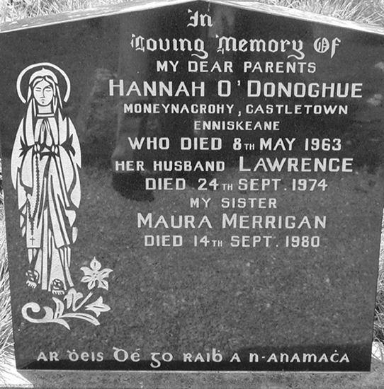 O'Donoghue, Hannah and Lawrence and Maura Merrigan.jpg 207.1K